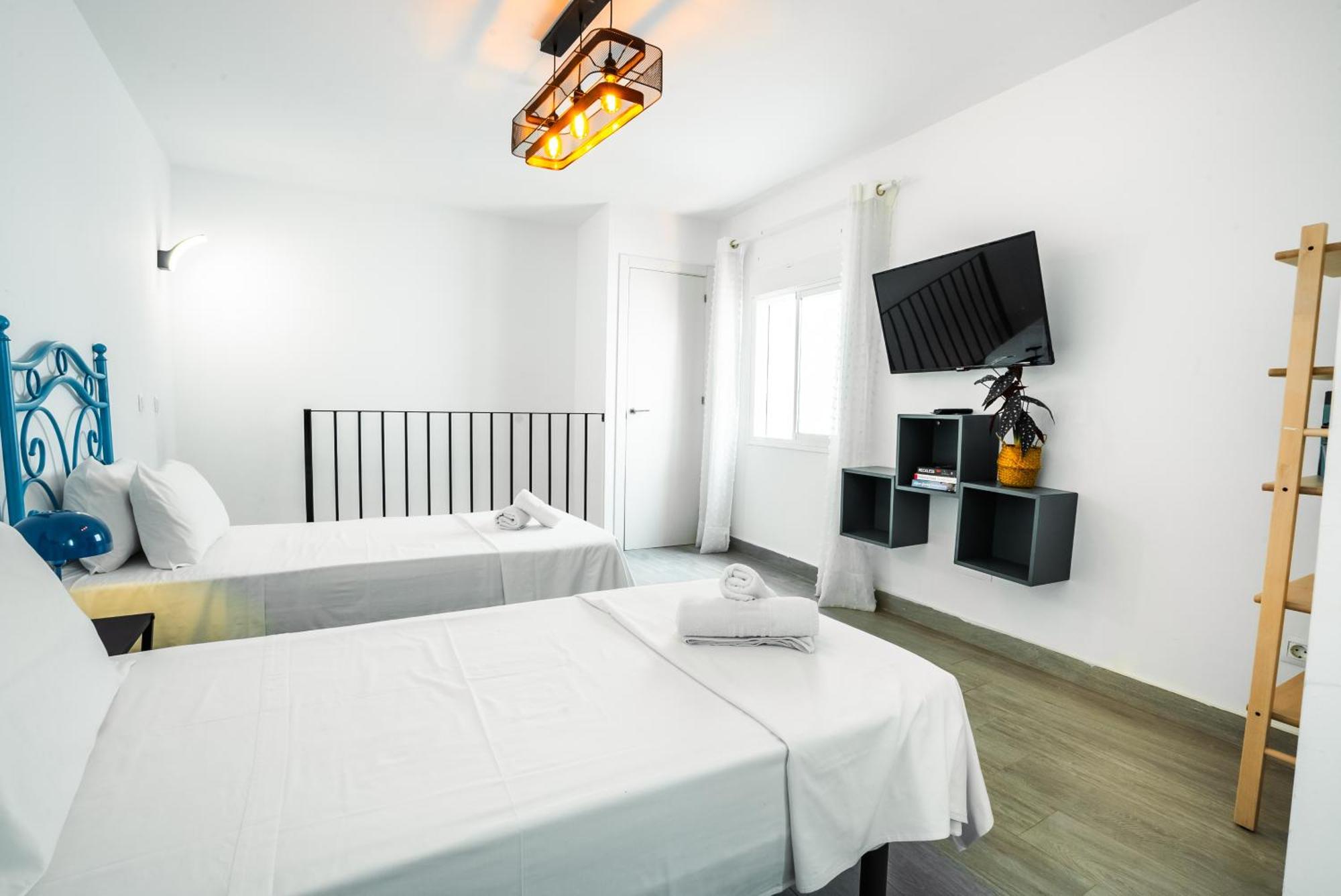 Escuela Village Marbella Luaran gambar